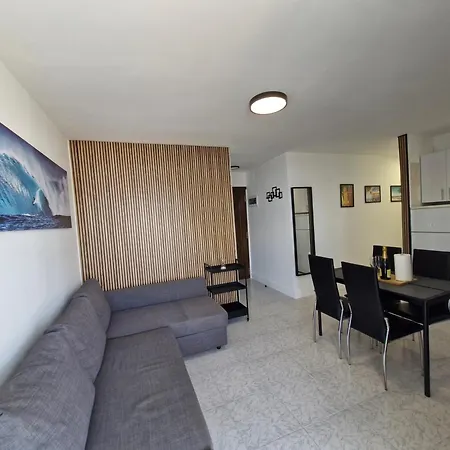 Premier View Americas Apartment *