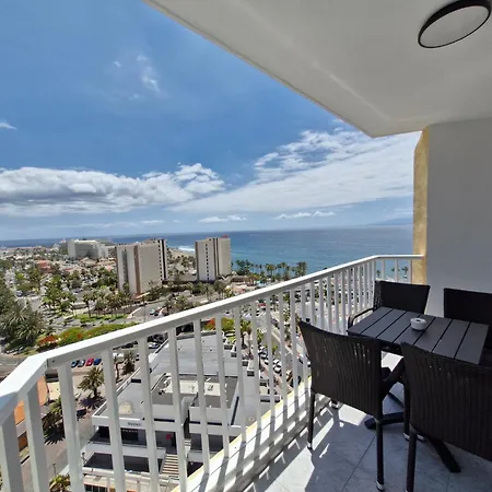 Premier View Americas Apartment