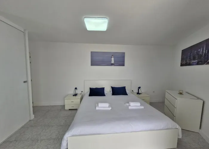 Premier View Americas 公寓 阿罗纳